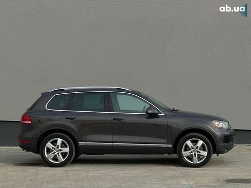 Volkswagen Touareg 2011 - фото 7