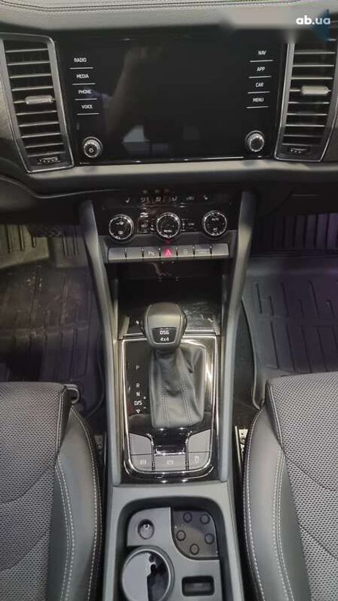 Skoda Kodiaq 2022 - фото 8
