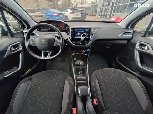 Peugeot 2008 2017 белый - фото 54