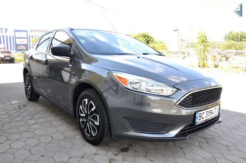 Ford Focus 2018 - фото 4