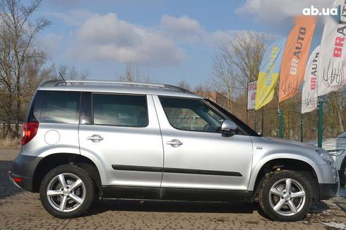 Skoda Yeti 2012 - фото 22