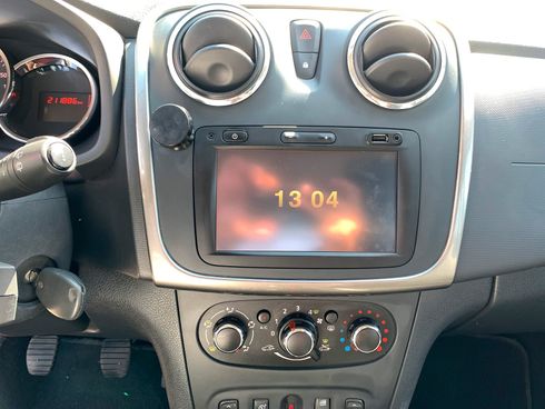 Dacia Sandero Stepway 2015 черный - фото 30