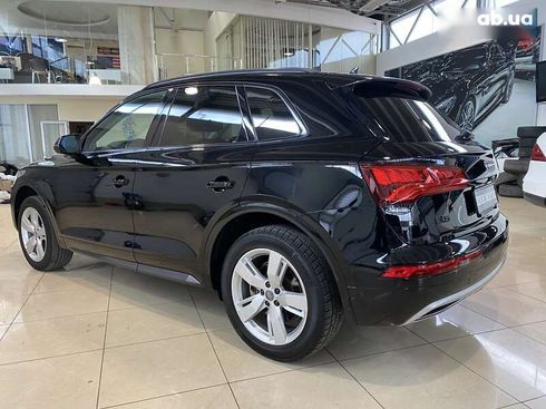 Audi Q5 2017 - фото 12