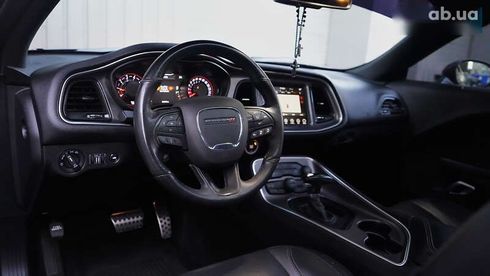 Dodge Challenger 2017 - фото 23