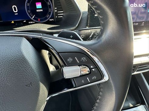 Skoda Octavia 2020 - фото 11