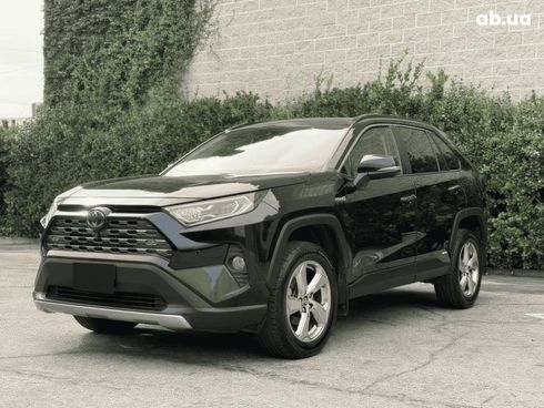 Toyota RAV4 Hybrid 2020 - фото 3