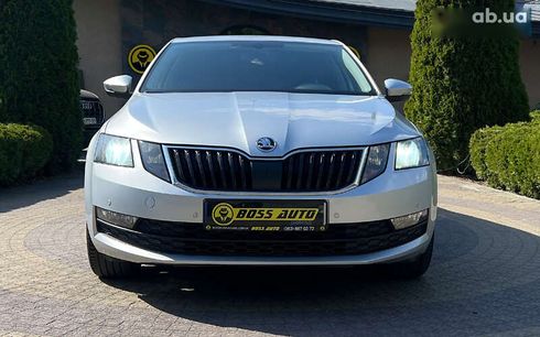 Skoda Octavia 2017 - фото 2