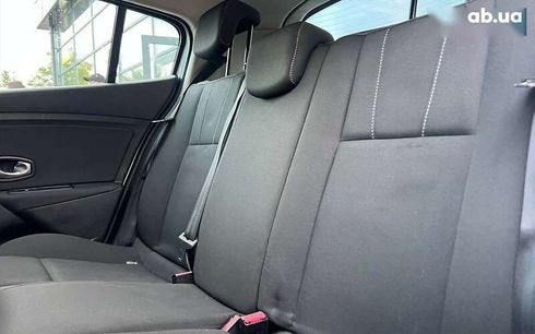 Renault Megane 2011 - фото 18