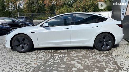 Tesla Model 3 2022 - фото 6