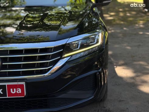 Volkswagen Passat 2020 черный - фото 24