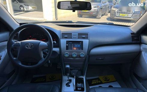 Toyota Camry 2008 - фото 14