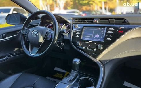 Toyota Camry 2020 - фото 14
