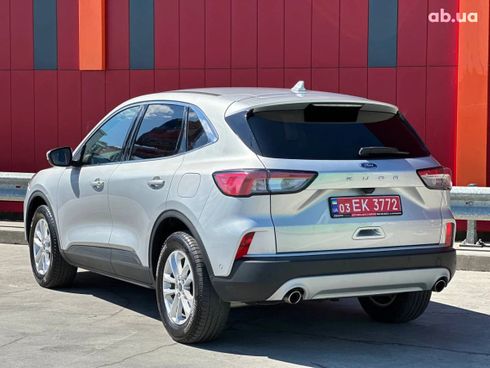 Ford Kuga 2020 - фото 6