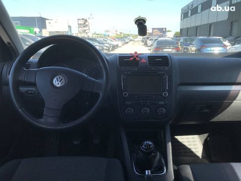 Volkswagen Jetta 2007 красный - фото 5