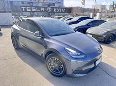 Продаж вживаних Tesla Model Y 2020 року - купити на Автобазарі