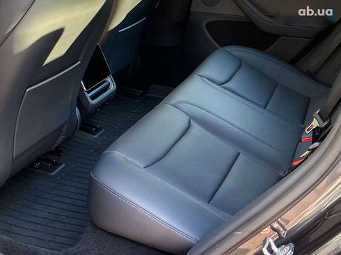 Tesla Model 3 2024 - фото 15