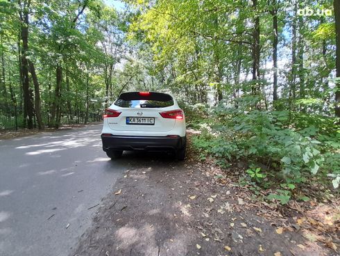 Nissan Qashqai 2019 белый - фото 3