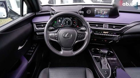 Lexus UX 2021 - фото 9