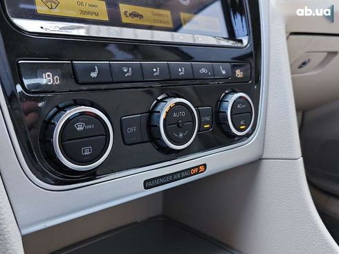 Volkswagen Passat 2012 - фото 21