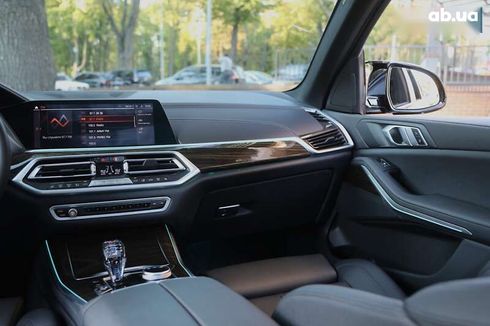 BMW X5 2019 - фото 14