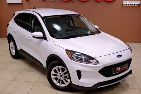 Ford Escape 2021 белый - фото 4