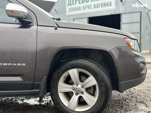 Jeep Compass 2016 серый - фото 11