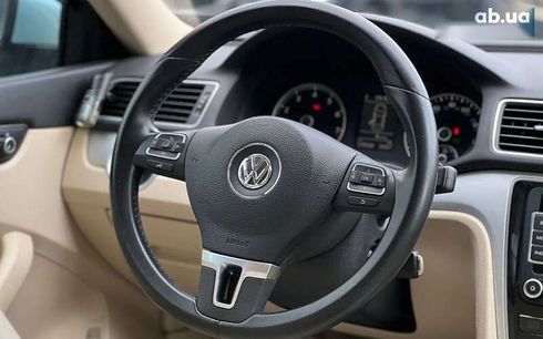 Volkswagen Passat 2012 - фото 13