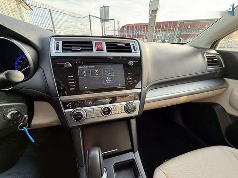 Subaru Legacy 2016 - фото 16