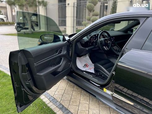 Porsche Taycan 2022 - фото 25