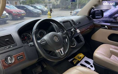 Volkswagen Multivan 2011 - фото 8