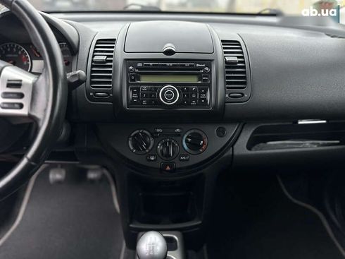 Nissan Note 2010 - фото 30