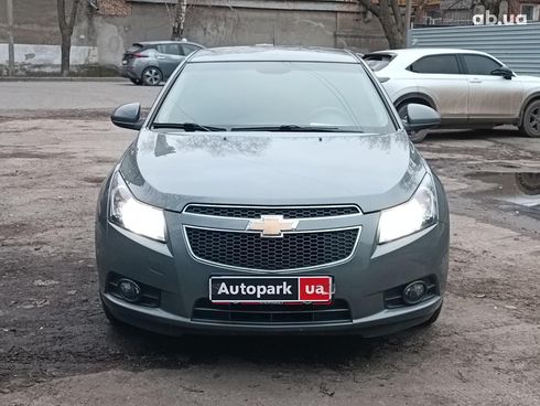 Chevrolet Cruze 2010 серый - фото 2