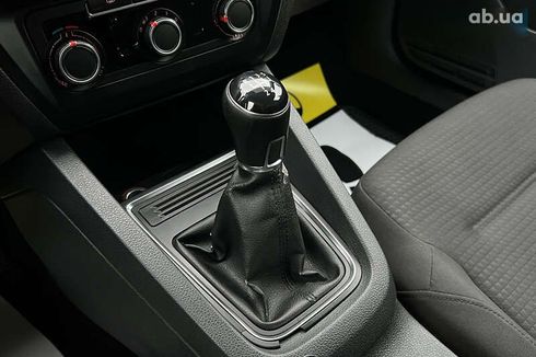 Volkswagen Jetta 2016 - фото 15