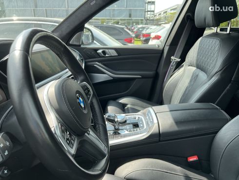 BMW X7 2022 - фото 24