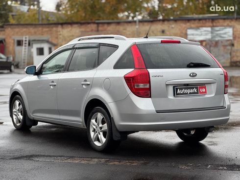 Kia Cee'd 2010 серый - фото 7