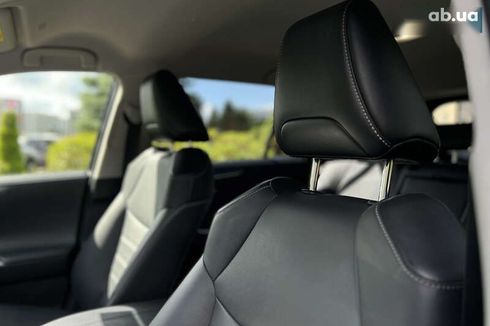 Toyota RAV4 2023 - фото 15