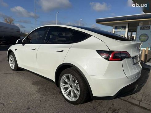 Tesla Model Y 2020 - фото 14