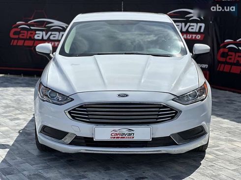 Ford Fusion 2018 - фото 26