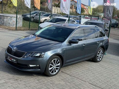 Skoda Octavia 2020 - фото 3