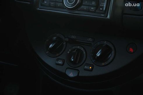 Nissan Note 2008 - фото 27