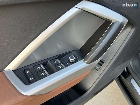Audi Q3 2019 - фото 16