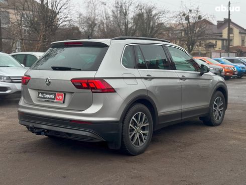 Volkswagen Tiguan 2016 серый - фото 10