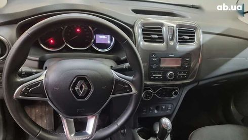 Renault Sandero 2019 - фото 12