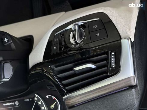 BMW 5 серия 2017 - фото 25