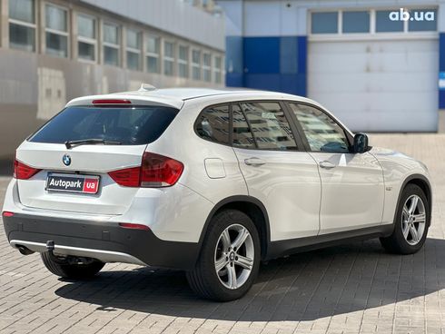 BMW X1 2011 белый - фото 5