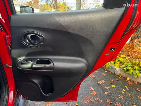 Nissan Juke 2018 красный - фото 21