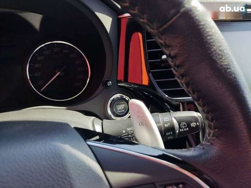 Mitsubishi Outlander 2021 - фото 19