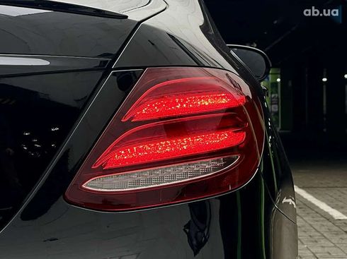 Mercedes-Benz E-Класс 2019 - фото 13