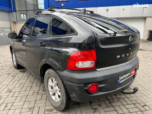 SsangYong Actyon 2008 черный - фото 7