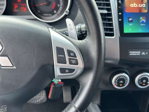 Mitsubishi Outlander XL 2007 - фото 22